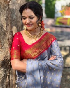 Sunitha Upadrashta Instagram - When your bestie captures your best look, it will be the best moment😍 Thank you @annapurnatalluri 🤗❤️