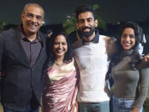Sunitha Upadrashta Instagram - My world.. My family.. I might be missing couple of people in this post but I am fortunate to have wonderful people in my life!! Thank you Amma... for making my life easy.. for all the sacrifices, struggles to see us just happy and healthy! I have a good life! I have a family! What else I can ask for.. I have YOU in my life.. Amma.. Thank you 🙏🏻 Happy Mother’s Day to all the wonderful Mom’s!!