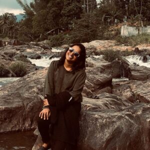 Surabhi Lakshmi Instagram - If there is magic on this planet , it is contained in water 💦