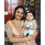Surabhi Santosh Instagram – Throwback to the time with this cutaay♥️
@charvi_dechamma

#babiesbelike #cutie #cutenessoverloaded #Happines #babiesaremyfavorite