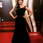 Surabhi Santosh Instagram - #vanithafilmawards2019 Velvet mermaid gown from @diva_womensclothingstore