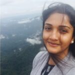 Surabhi Santosh Instagram - Be as free as the leaf blown by the wind. Go with the flow and trust life a little❤️ #wind #MyFavouriteElement #libra #airsign ....