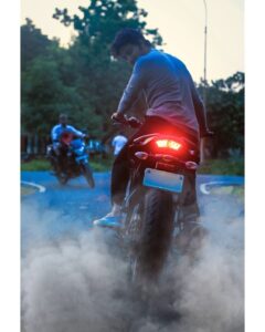 Walter Philips Instagram - #fz250 #waltersyamaha #yamaha #yesyamaha #revsyourheart #yamaharacing #vr46 #motogp  #burnout #burnouts #yamaha250 #motorbike #race #motorcycle  #ride #riding #motorrad #instagood  #ink #teamblack #familyblack #bikes #bikestagram #bike #bikelife #biker #bikerides  #chennai #tuticorin#rx100v