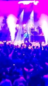 Yogi B Instagram - Switzerland makkal! Y’all were amazing last night. Nandri 🙏🏽 for vibing with me. Big ups to @thecrown_events @thecrown_official for having me. And thanks @mcsai_official da for joining me on stage. Till next time 🇨🇭♥️