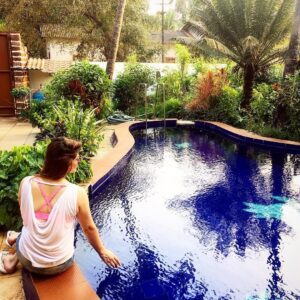 Zareen Khan Instagram - WANDER Often , WONDER Always ! ♥️ #ThrowbackThursday #TbT #TravelOnMind #TravelDiaries #Goa #WanderLustSoul #HappyHippie #TravelWithZareen #ZareenKhan