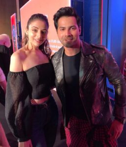 Zoya Afroz Instagram - The brand new Limited Edition #FossilxVarun Curator Series watch is here and they have teamed up with @magic.bus to benefit the lives of many children.
#MakeTimeForGood @fossil