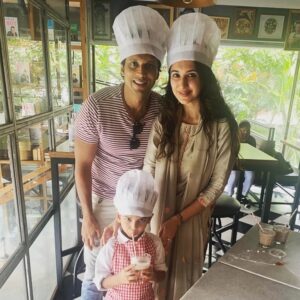 Aadarsh Balakrishna Instagram - Cooking up a fun day 🤩
#nirvaanaadarshkrishna #mancub #sondaysunday #sonshine