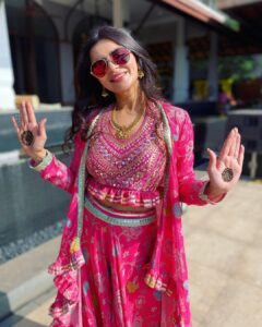 Aashka Goradia Instagram - 💖💗💞💓
