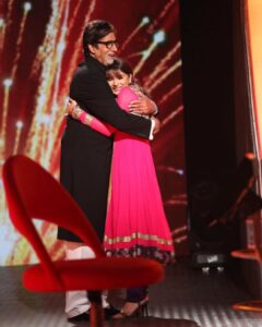 Aashka Goradia Instagram - ❤️ Happy Birthday Legend ❤️ @amitabhbachchan 
#firstandforever #dilbarmere