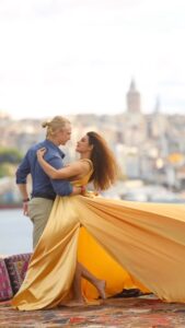 Aashka Goradia Instagram - Happy Birthday @ibrentgoble 
I LOVE YOU ❤️
My heart, my world and my best friend - wind beneath my wings, my calm and my shine. 
Wish you everything wonderful this planet has to offer. May all your teachings find the deepest route into others lives, any life you touch - you heal. May that healing go on for all your life - the real power is to heal others. A whole life time to learn wonderful things from you. Thankful for you and your love. 
Happy birthday, darling. 
.
.
.
.
#happybirthday #birthdayboy #mylove #mycalm #kyathiaayo