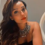 Adaa Khan Instagram - Just be your #selfie 🤪 . . . #smile #shine #selfieoftheday #selfie #selflove #instagood #instadaily #candid #candidmoments #magic #shining #fyp #adaakhan