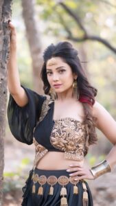 Adaa Khan Instagram - Taking a look back to appreciate all the love you have given Shesha and me. Gratitude and a small treat for you all!! 
Also thank you for supporting me♥️
@adaakhannbeautyqueen 
@adaakhann_beauty_queen
@artist.1410
@a.r.t.i.s.t.96
@adaakideewani
@adaa_1n_onlyy
@adaa_heaven
@adaalove_
@adaa_my_queen12
@adaa_my_happyness
@adaakhancafex
@adaa_khan.ak
@arnida_world
@fc_mouni_arjun_adaa
@adaakhann.kingdom
@adaainheart
@adaasuhaniruchadreamworld
@adaakhanncafe
@adaa_the_best
@adaakhan_fanclub
@adaakhann_my_heart_queen
@adaakhannkiadaa
@artist.ic.100
@adaa.my.life
@adaakhannfc_malasiya
@amu_s_doll_adaa
@adaaxzone
@adaakhanxlifeline_
@adaa_khann_myworld
@adaabeautyactress 

@adaa_beauty_queen_
@fan_girl_mouni_adaa_arjun
@adaaksunshine
@_aesthetic_adaakhan_
@adaa__my__world__
@adaakhan_lifeline_
@aapkinaaginqueen
@adaakhann_11
@adaa1nonly_
@gorgeous_adaa
@adaa_fandom
@adaaxsmile
@adaaxshine
@adaakhan_my_oxygen
@talent_of_adaakhan
@arts_for_adaakhan
@adaakhanfan_no1
@adaaxsoulmate 

Incase i missed anyone I love u all♥️

📹: @cbfilmz_
.
.
#feelkaroreelkaro #feelitreelit #naagin6 #naagin #shesha #reels #reelsinsta #reeling #appreciation #gratitude #fanlove #love #adaakhan