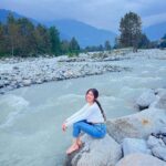 Aditi Bhatia Instagram - if ‘sukoon’ was a place 🕊 Manali, Himachal Pradesh