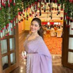 Aditi Bhatia Instagram - only comment allowed is ‘uffff’ 🤭💜 Hyderabad