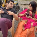Aishwarya Sharma Bhatt Instagram - Tara-Sitara 🤣 #bhaibehen #sharmaverma #aishwaryasharma #vihanverma #ghumhaikisikeypyaarmeiin #bts #trendingreels #instatrending