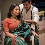 Aishwarya Sharma Bhatt Instagram - बाई गं !!! कसं करमत न्हाई गं❤️ PC @bhatt_neil #ghumhaikisikeypyaarmeiin #bts #pakhi #patralekha #aishwaryasharma #marathimulgi #nauvarisaree #maharashrianlook #chandramukhi मुम्बई फ़िल्म सिटी