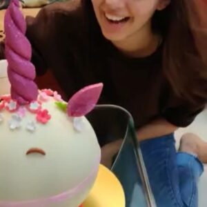 Alice Kaushik Instagram - Stepping into the birthday week with some 🦄 magic. 
Never met a unicorn I did not like 💓
#JustWhatILike #YouGuysAre💖
Thank you, Neetu 💖💖🎂 
@karan.dhillon91 😘
