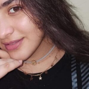 Ananya Agarwal Instagram - people will stare.. make it worth their while! 
love this multilayered chain from @__mute_fashion__ ...