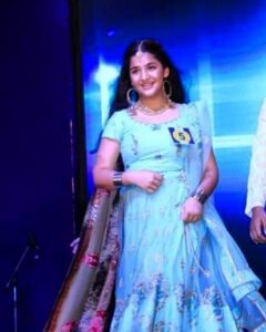 Ananya Agarwal Instagram - desi mode on...
#indiantraditionalwear #traditionalwear #instagood