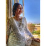 Anchal Sahu Instagram - Rabba aaya din digaar ke Sara jahan chod Chad ke Mere sapne sawaar de Tenu dil da vasta✨🌺