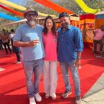 Aneri Vajani Instagram - The #people who #love u for what u r and not for what u can do for them..... #sarthakdasgupta #anerivajani @music_teacher_official @vajanianeri @streets_with_sarthak