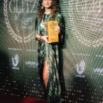 Aneri Vajani Instagram - Last night was honoured to receive the award for the ‘Style Icon of the Year’ @middayindia Glitz & Glam Icoins 2022 !! Thankyou for this recognition means so much! This one belongs to you @priyavajani My Little sister Thankyou for always making me look the best for always being there for me , every time I look good it’s all you and ur hard work! I love you ! ♥️ Styled by : @priyavajani Wearing : @vyoum_official Jewellery: @vyoum_official HMU : @sahil_anand_arora Nails : @nailed_it_nailsss #anerivajani #midday #styleicon #styleicon2022 #mysisteristhebest #designer #stylist #fashion #fashionstyle #happymoments #gratitude #hardwork #bestsisterduo
