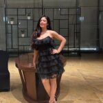 Anurita Jha Instagram - Dressing up and hair flips 😎 . . . . . . . . . . . . . #vanity #actor #anurittakjha Grand Hyatt Mumbai