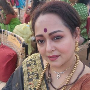 Aparajita Auddy Instagram - মহা শিব রাত্রির শুভেচ্ছা জানাই সকলকে 🙏🙏🙏🙏#ishafoundation #ishayoga#