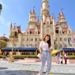 Arishfa Khan Instagram - UNIVERSAL STUDIOS SINGAPORE 💗✨ Such a beautiful place😍 Swipe right to see all the pictures!! 🪸 . . . #arishfakhan #universalstudios #singapore #throwback #fun #happiness #travel #arishfatraveldiaries Universal Studios Singapore