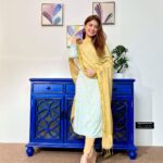 Arishfa Khan Instagram - Eid Al Adha Mubarak❤️🌙 #eidaladha2022 📍: @thribecreatorslab ✨
