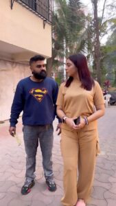 Arshi Khan Instagram - Aaj bhi karungi 😂😂😂😂😂 
…
…
…
…
#arshi #arshikhan #reels #reelsinstagram #reelsvideo #reelitfeelit
