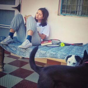 Asha Negi Instagram - Life ajkal✨
NoRegrets, OnlyGrateful!
.
.
#kitaabein#chhotu#zumi#badminton