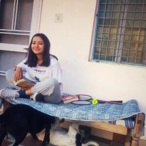 Asha Negi Instagram - Life ajkal✨
NoRegrets, OnlyGrateful!
.
.
#kitaabein#chhotu#zumi#badminton