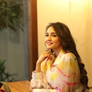 Ashi Singh Instagram - Yaaay we are 1.5M ♥️
Love you guys ♥️
.
.
#ashisingh #1.5M #1.5Mfamily