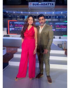Avantika Khatri Instagram - JURY DUTIES @suryadatta_group 
Had the great pleasure to Judge India’s budding fashion designers and upcoming talents @sivassifd Just so amazed by the kind of creativity, innovations we can find in every corner of our great nation. Talented bunch of Enterprising Youngsters, Super-Models on the Ramp, Electrifying Performances… makes for a superb event. 👏🏻❤️ with @sandesh_navlakha @sandeepdharma_official 
.
#KudiAK #AK #jury #duties #felicitated #fashion #technology #institute #suryadutta #suryaduttainstitutes #advocator #of #selflove #avantika #khattri #filmmaker #mumbai #pune #india #bollywoodactress #producer #bollywood #actress #filmdirector #filmmaker #celebrity #pictures #avantikakhattrilatestpics #avantikakhattri @directors_visions @avantikakhattri