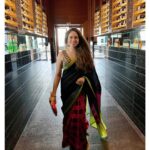Avantika Khatri Instagram - ❤️ . #AK #valentinesday #15th #engagementanniversary #forevervalentine #peaceful #living #love #saree #sareelove #ranipink #gold #silver #templejewellery #temple #happygirl #smileface #burningbright #bindi #indian #indianwear #ethnicwear #navrathan #globetrotters #actress #filmmaker #producer #celebrity #avantikakhattrilatestpics #avantikakhattri @directors_visions @avantikakhattri