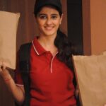 Ayesha Singh Instagram - What would you like to have Madam/Sir..? 😉. #ghumhaikisikeypyaarmeiin #ghkkpm #saijoshi #fun #actorslife #bts #behindthescenes #starplus #disneyplus #hotstar #cockcrowandshaikaentertainment