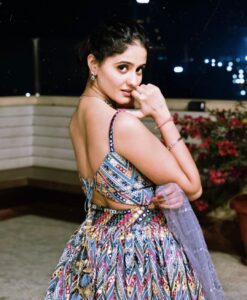 Ayesha Singh Instagram - If you love the look put together..like I loved
Here are Look Credits ❣️

Jwellery- @padmashree_jewels  and @siddhartha_vankar_official ❣️
Stylist- @styledbyhenal 🌸
Outfit- @amour_byriteshandchetan 🤗