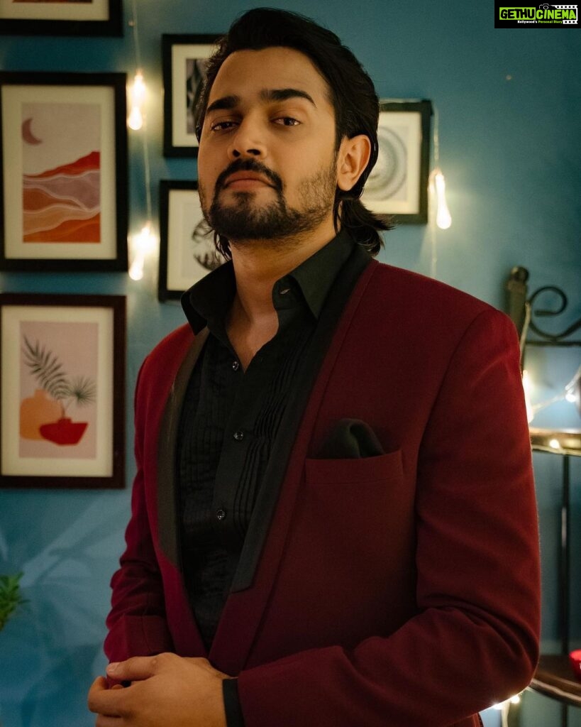 Singer Bhuvan Bam HD Photos and Wallpapers September 2022 - Gethu Cinema