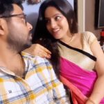 Deepika Singh Instagram - Kara li baizzati 😔😏 🤪💁🏻‍♀️ . . #funtime #reels #husbandandwife #deepikasingh