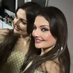 Deepshikha Nagpal Instagram - Be determined to live in the light.” .. . . #smile #attitude #swag #shine #keepsmiling #positivity #vibes #award #night #bombaytimes .#ttending #reelsindia