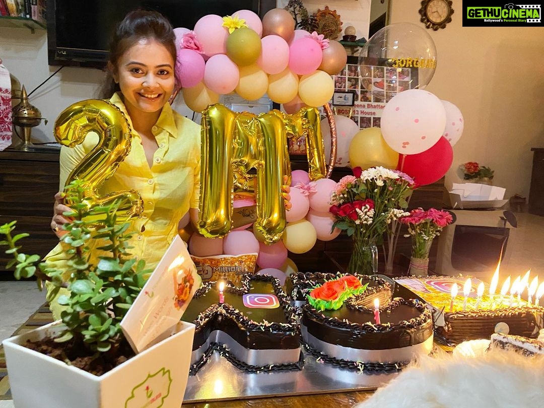 Actress Devoleena Bhattacharjee Hd Photos And Wallpapers March 2021 