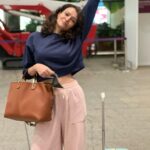 Dipannita Sharma Instagram - Finally ! Was so looking forward to this … Vacay mode on . @dilsheratwal #departures #arrivals #travellerforever