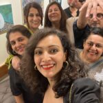Dipannita Sharma Instagram - Mesmerising evening,amazing people ! Art, poetry , music … ♥️ @the.smita.show @suchitra.maskara @brainuse ( thank you for the pictures ) @thayilesque #artforthesoul #feelsright #itsthepeople