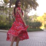 Disha Parmar Instagram - Pretty #PhotoDump ♥️😻 👗- @a.la.modebyakanksha 📸- @iam_rajinamdar