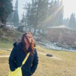 Disha Parmar Instagram - Catching 🌞🌈