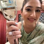 Disha Parmar Instagram - Yeh Dharti.. Yeh Nadiyaan.. Yeh Raina aur TUM ✨♥️ Thankyou so much! Dher saara pyaar for aap logon ka pyar! 🙏🏻🧿 #badeacchelagtehain2 #itaawards2022