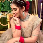 Disha Parmar Instagram - Lost the count.. 😅👻 Mua : @ansarisharfuddin