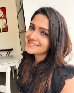 Divya Pillai Instagram - 100 reasons to #smile 

📸 @nidishabraham_realtor 

#friendship