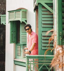 Gourab Roy Choudhary Instagram - happiness is not having to set an alarm for the next day….. ❤️❤️

Team .. WISEDUCK 

Wardrobe @jitsatyaofficial 

📸 @hashtag_piksography 

#kolkatadiaries #kolkataphotography #boshonto #boshontovibes #peace #spreadlove